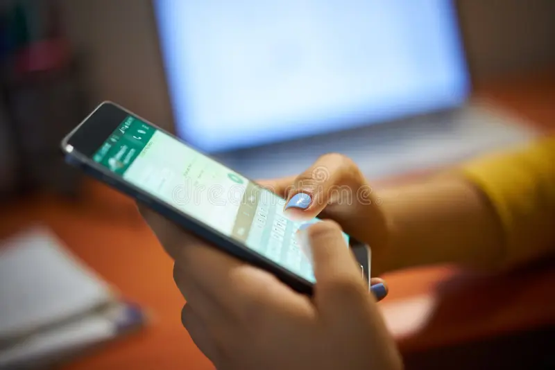 Shocking: 10 Things Your Smartphone Is Spying Secretly on You (Without You Knowing) keyboard with data lines coming out of it showing typing is being monitored